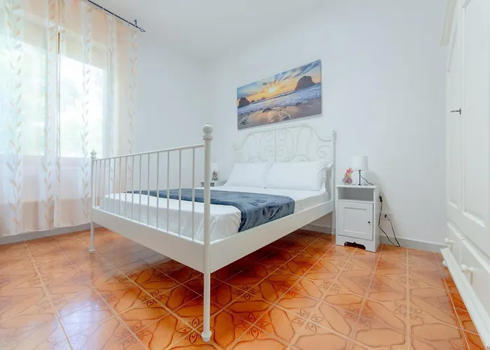 Baia Verde - Sea Rooms *