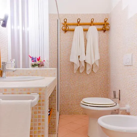 Baia Verde - Sea Rooms Pensionat