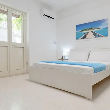 Baia Verde - Sea Rooms *