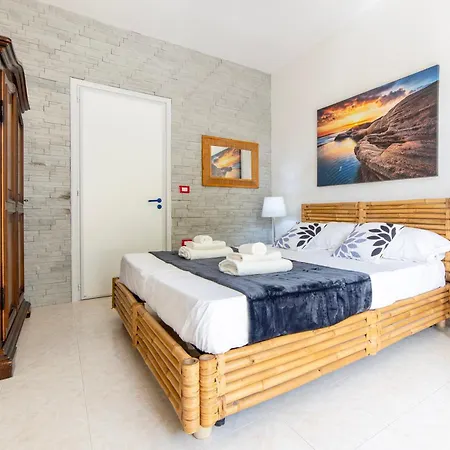 Pensionat Baia Verde - Sea Rooms