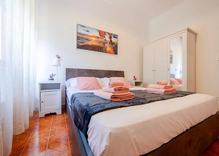 Pensionat Baia Verde - Sea Rooms *