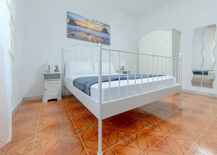 Baia Verde - Sea Rooms Pensionat *