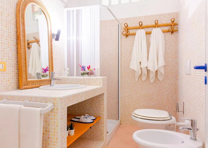 Pensionat Baia Verde - Sea Rooms